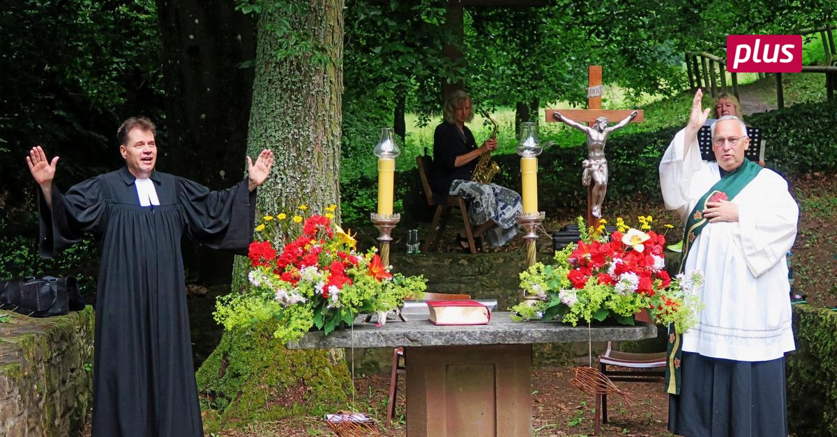 Segen an heiliger Odenwälder Quelle