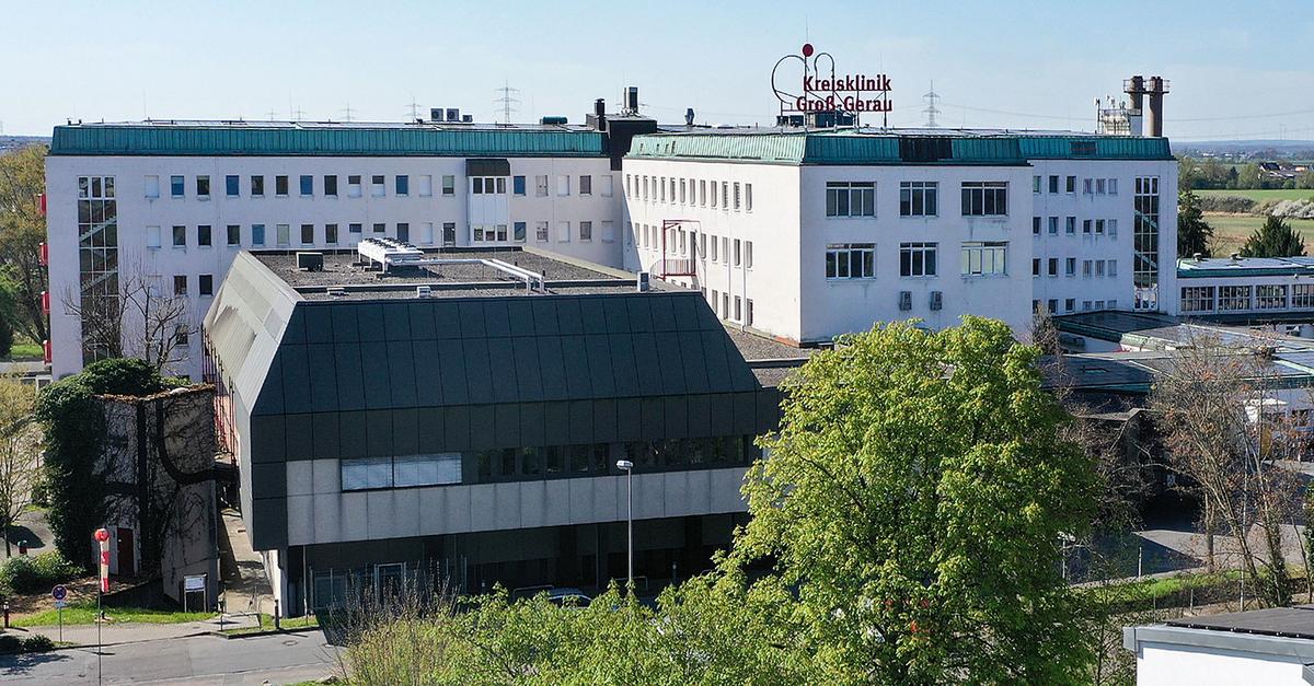 What would happen if the Groß-Gerau District Hospital closes?