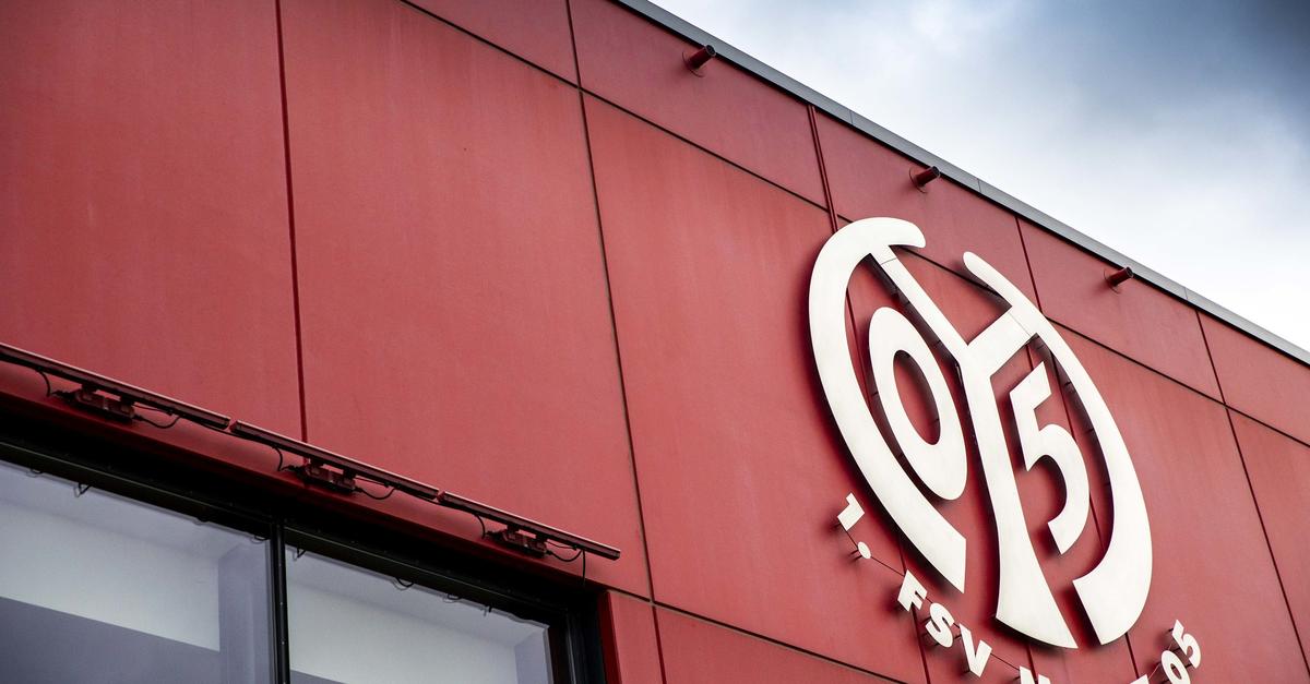 Unmissverständliche Botschaft: Mainz 05 Droht Doppelte Fan Strafe - jlmwz9s
