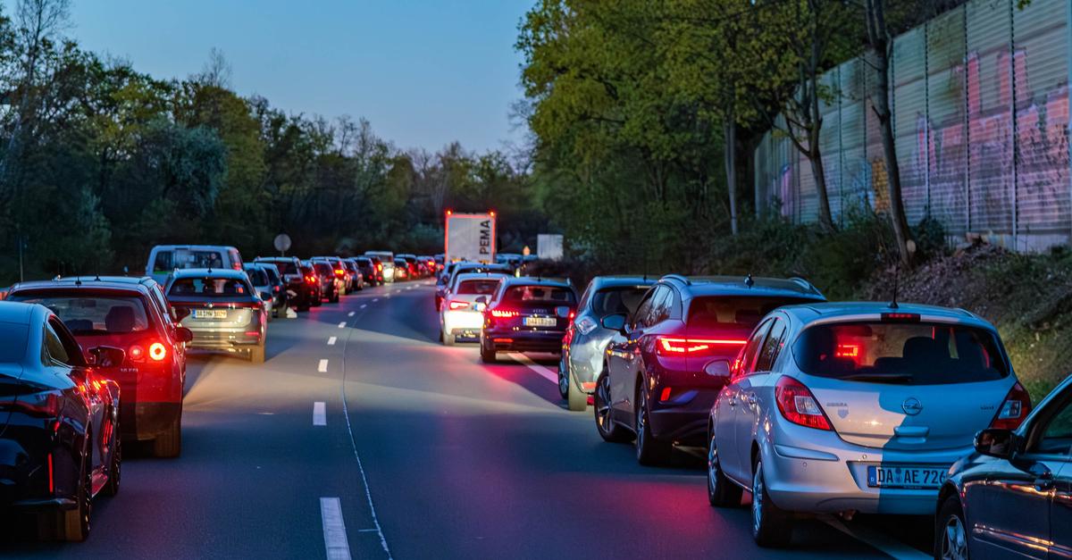Live-Verkehrsticker: A67 nach Unfall gesperrt