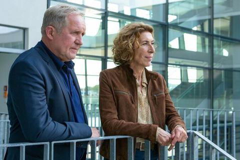 Eisner (Harald Krassnitzer) und Fellner (Adele Neuhauser) sind ein routiniertes Team. Foto: ARD Degeto/ORF/Lotus Film/Anjeza Cikopano