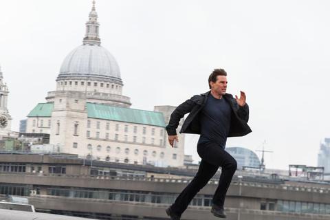 Er läuft und läuft und läuft: Tom Cruise ist seit 1996 als Ethan Hunt in unmöglicher Mission unterwegs. Jetzt kommt bereits „MI6“ in die Kinos. Foto: Paramount  Foto: Paramount