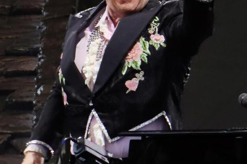 Oscar-Preisträger Elton John ist erstmals 1972 in Frankfurt aufgetreten. Jetzt war er das letzte Mal am Main. Foto: Rudolf Uhrig