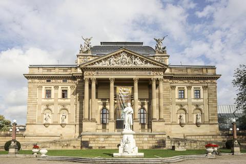 Das Wiesbadener Staatstheater will ab 1. Februar wieder spielen. Archivfoto: René Vigneron