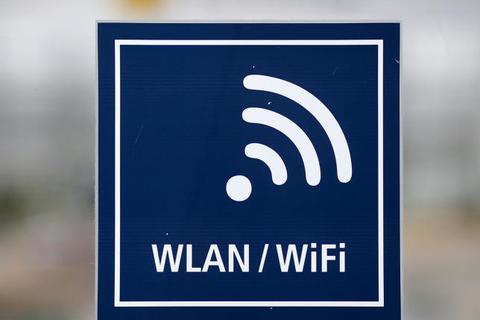In Darmstadt wird das WiFi-Angebot ausgeweitet. Archivfoto:dpa 
