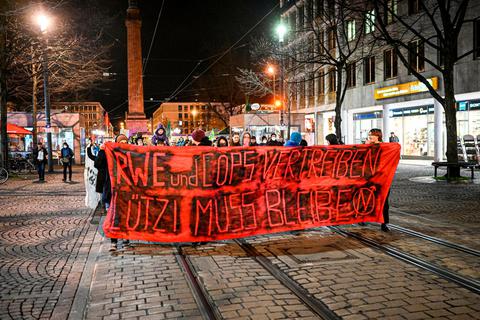 "Lützi muss bleiben" fordern die Klimaschützer in Darmstadt. © Dirk Zengel