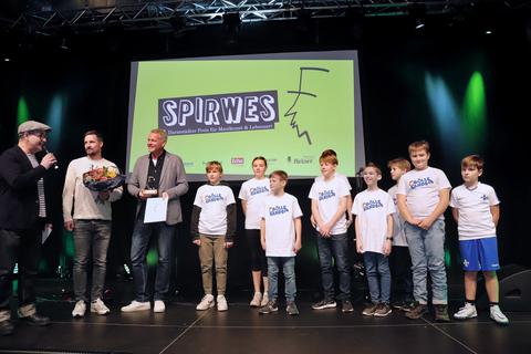 Der Spirwes-Künstlerpreis geht an die „Bölle Bande“ des SV 98 Darmstadt. Foto: Andreas Kelm