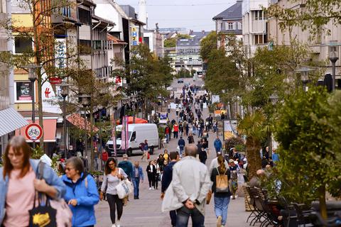 „Miteinanderzonen“ sind dort in der Innenstadt, wo es gleichermaßen Fußgänger, Radfahrer und Lieferverkehr gibt. Archivfoto: Andreas Kelm