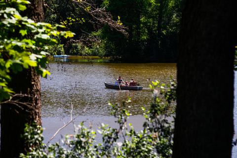Mann stirbt im Steinbrücker Teich in Darmstadt
