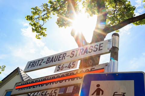 Eine von sieben Umbenennungen in Darmstadt: Aus der Hindenburgstraße ist die Fritz-Bauer-Straße geworden.