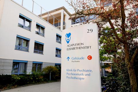 Mehr als 1300 Patienten werden jährlich in der psychiatrischen Klinik am Elisabethenstift ambulant behandelt.  Foto: Andreas Kelm 