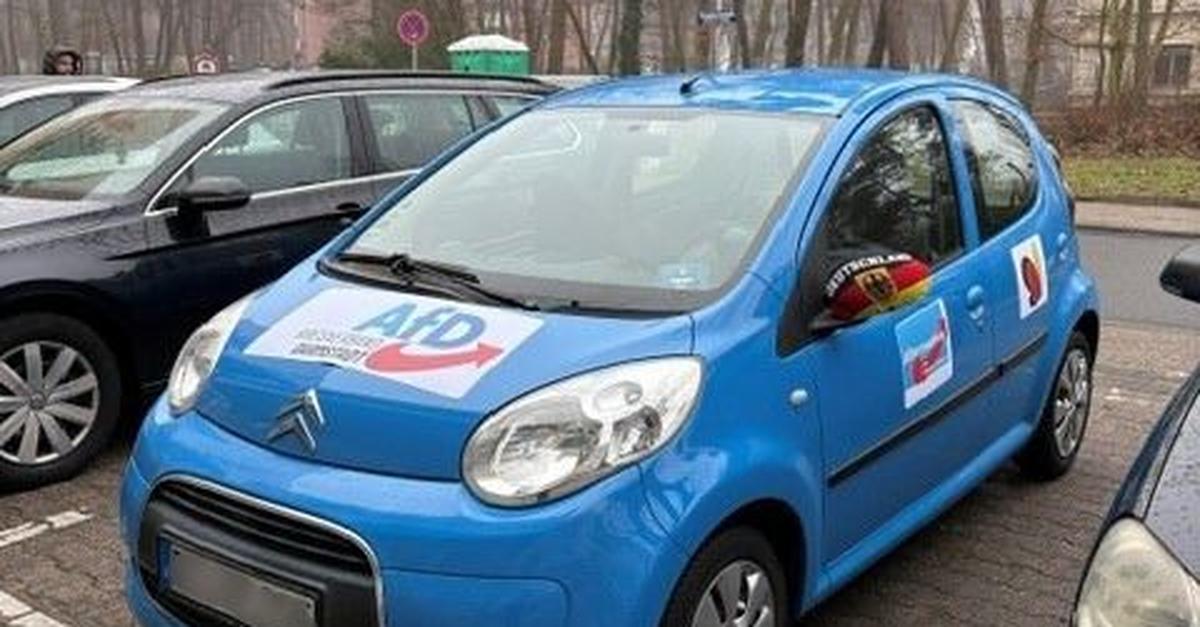 „Blauer Bernd“ brennt: AfD-Auto in Darmstadt angezündet