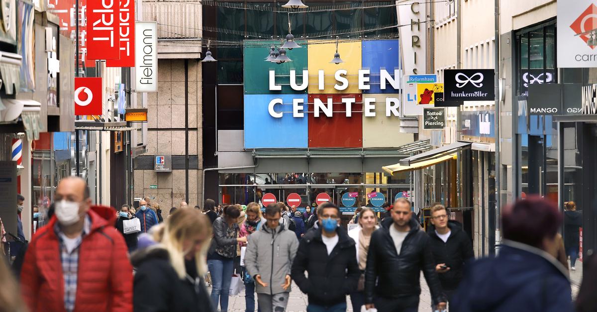 Maskenpflicht in der Darmstädter Fußgängerzone