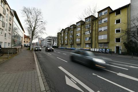 An der Ausweisung weiterer Tempo-30-Zonen, zu denen auch die Kasinostraße gehören soll, gibt es Kritik. Foto: Dirk Zengel