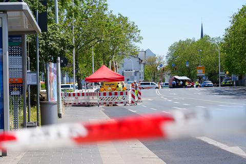 In der Pallaswiesenstraße in Darmstadt wurde bei Kanalarbeiten eine Bombe aus dem Zweiten Weltkrieg entdeckt.