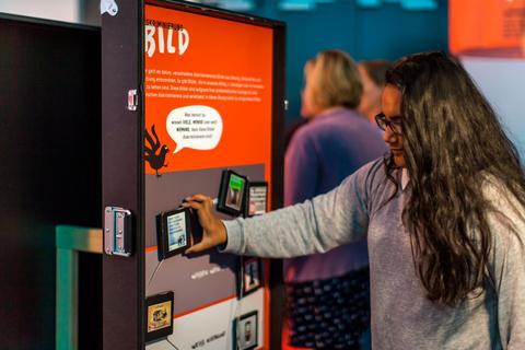 Das "Lernlabor" ist vom 6. bis zum 15. Oktober in Darmstadt zu sehen. © Stephan Franz Ferdinand Dinges/Bildungsstätte Anne Frank