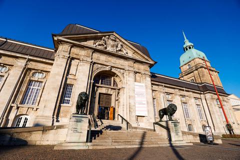 Das Hessische Landesmuseum in Darmstadt ist eine kulturhistorische Schatzkammer. Aber wie sicher sind die Schätze dort verwahrt? Vor rund zehn Jahren verschwanden von dort Kostbarkeiten im Wert von 1,3 Millionen Euro.