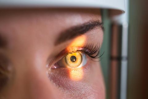 Einen Termin beim Augenarzt zu bekommen, ist auch in Darmstadt schwer. Foto: AdobeStock