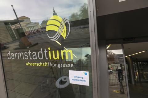 Das Impfzentrum im Darmstadtium soll nach Auskunft der Stadt am 19. Januar den Betrieb aufnehmen. Foto: Guido Schiek