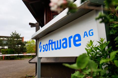 Ein Hammer für die Darmstädter Software AG und deren Mitarbeiter - das UZnternehmen wird an einen US_Investor verkauft. Foto: Guido Schiek / VRM Bild
