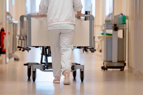 Mit Schwachstellen im Gesundheitswesen beschäftigte sich die Podiumsdiskussion, die auf Einladung der SPD AG 60plus und der SPD AfA in Arheilgen stattfand. dpa/Marjan Murat