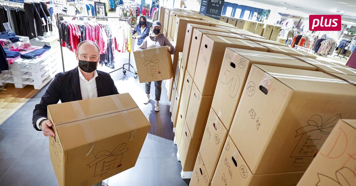 Modehaus Henschel spendet Kleidung an Bedürftige