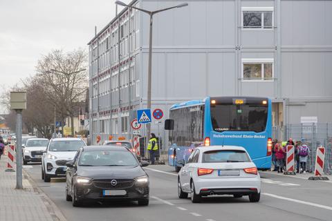 Künftig könnte es in Bürstadt ein Parkleitsystem geben. Das könnte den Verkehr gezielter lenken.