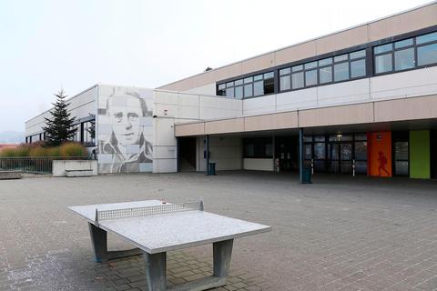 Die Heinrich-Böll-Schule veranstaltet zum achten Mal einen Berufsinformationstag. Katja Gesche
