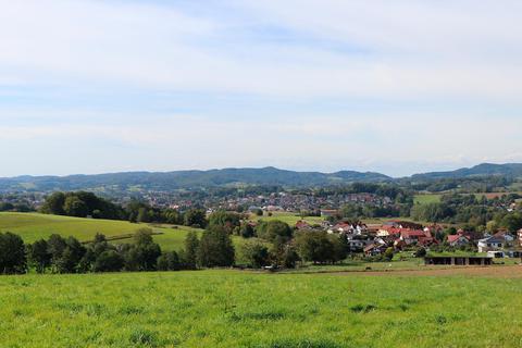 Blick vom Erzberg auf Kröckelbach und Fürth: Der Odenwald ist nach wie vor ein beliebtes Ziel für Tagesausflüge und Kurzurlaube.