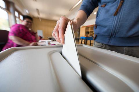 Nur neun Prozent der Hessen, die am Sonntag wählen dürfen, sind jünger als 24 Jahre. Archivfoto: dpa