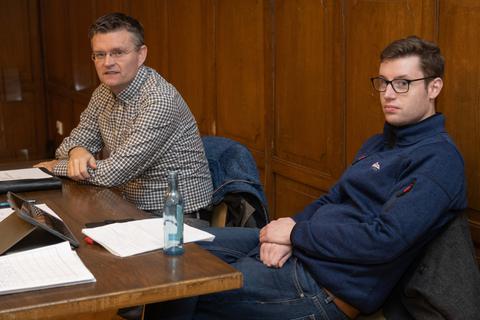 28.02.2023 Lampertheim
Stadtrat zur politischen Lage
Die SPD Lampertheim-Mitte lädt zu ihrer alljährlichen Mitgliederversammlung ein. Auf der Tagesordnung stehen Berichte des Vorstandes und der Kasse sowie die dazugehörige Aussprache. Zudem wird es ein Referat des Ersten Stadtrates Marius Schmidt zur politischen Lage in der Stadt geben.
Jens Klingler, Marius Schmidt