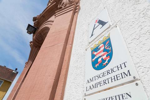 Lampertheim: Widersprüche Führen Vor Gericht Zu Freispruch