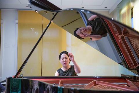 Die südkoreanische Pianistin Ju-Hee Oh unterrichtet derzeit an der Musikschule Lampertheim. Archivfoto: Thorsten Gutschalk