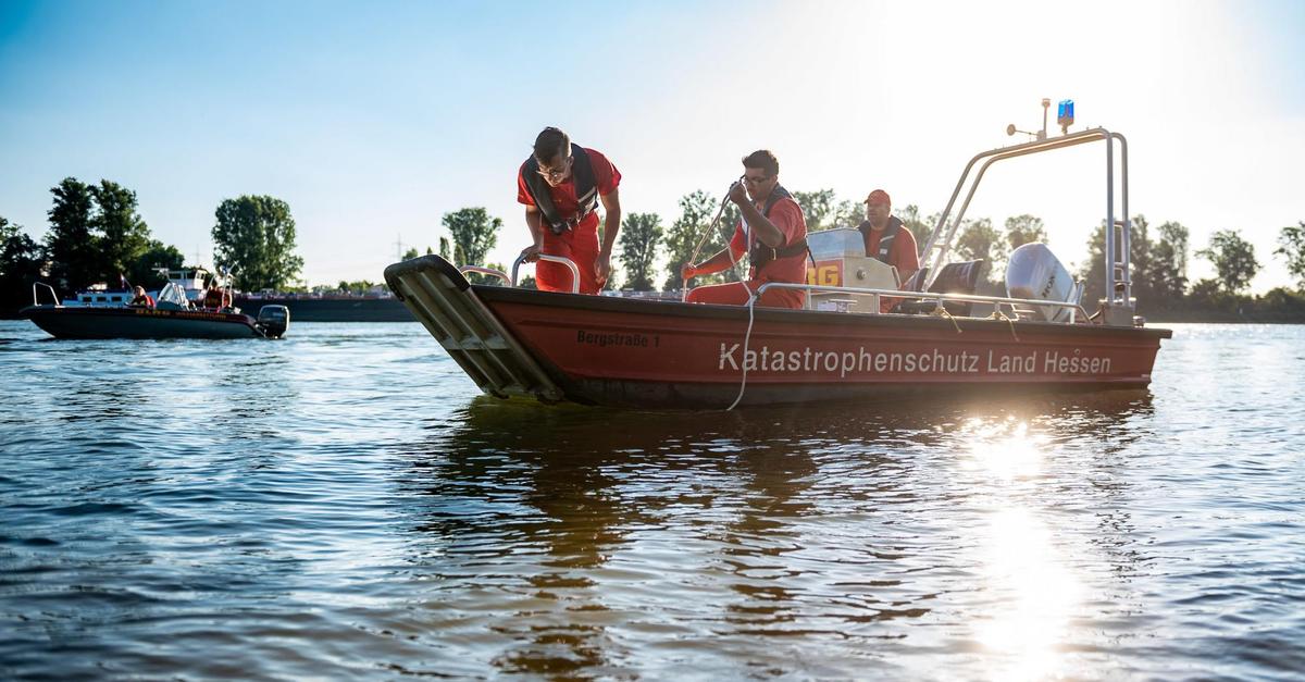 Ertrinken im Rhein: Wie Sie Leben retten können, ohne sich selbst zu ...