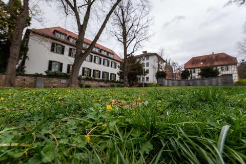Im Landratsamt in Heppenheim gab es einen Stellenzuwachs. Ein Grund: die Pandemie-Bekämpfung. Archivfoto: Sascha Lotz