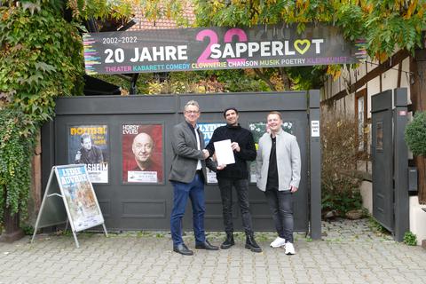 Der Lorscher Abt soll Zukunft haben: Darin sind sich Bürgermeister Christian Schönung, Sapperlot-Chef Hans-Peter Frohnmaier und Erster Stadtrat Alexander Löffelholz (von links) einig.