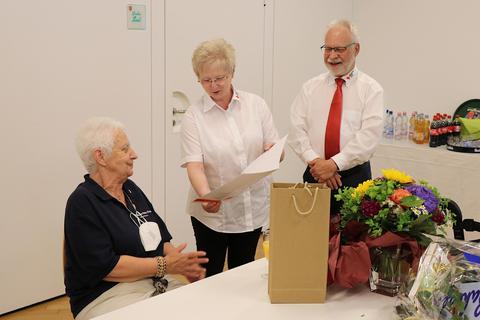 Mörlenbacher Kleiderkammer feiert 25-jähriges Bestehen