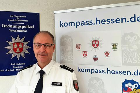Wilfried Guthier ist neuer Dienststellenleiter der Ordnungspolizei Weschnitztal. Foto: Gemeinde Mörlenbach