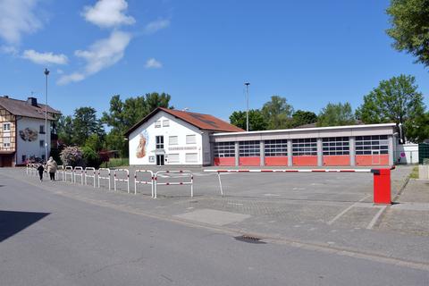 Zwei neue Feuerwehrhäuser und ein Bauhof - Stützpunkt Rimbach-Mitte. Foto: Dagmar Jährling