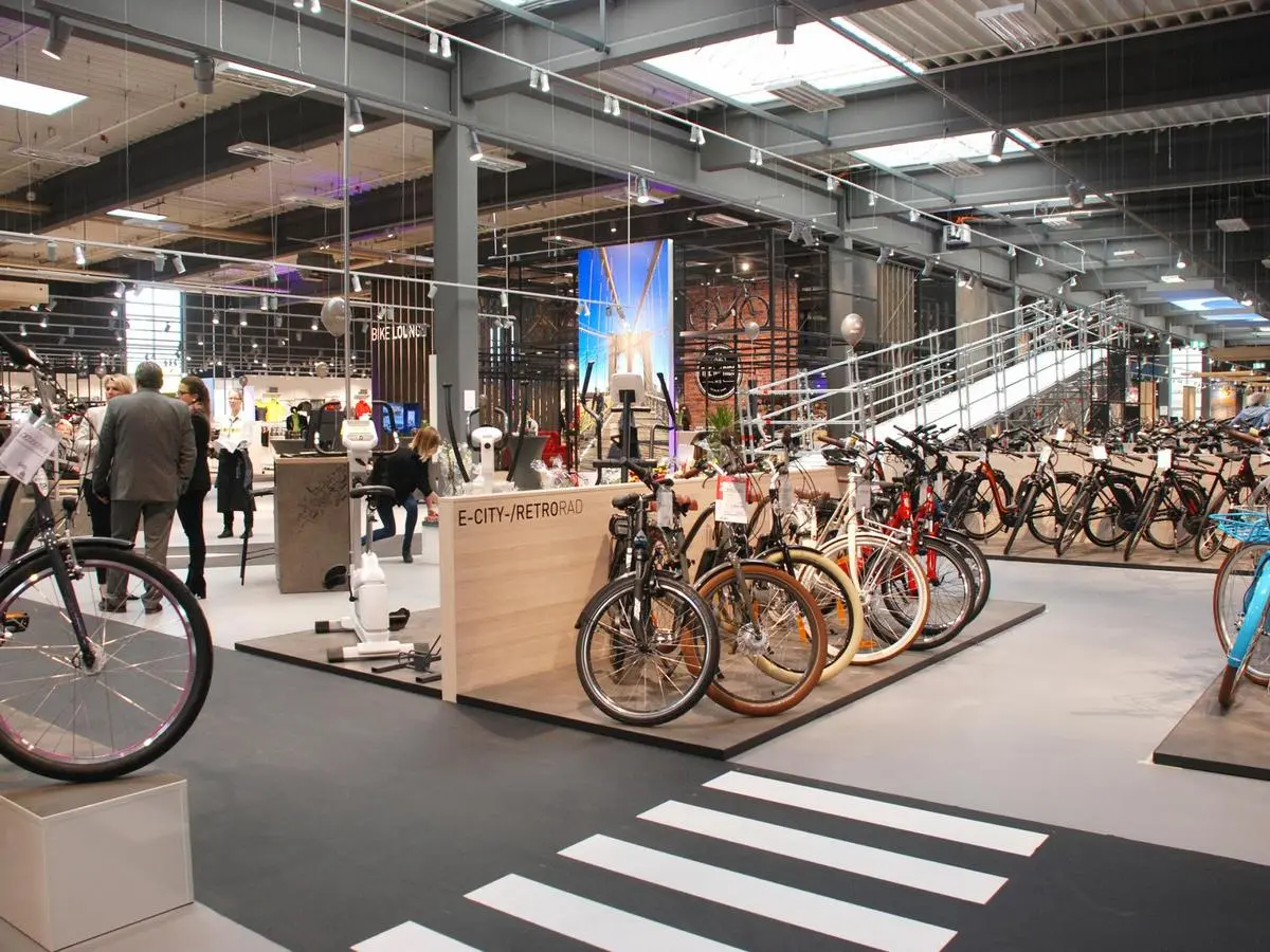 Zentrale von Fahrrad XXL zieht nach Griesheim
