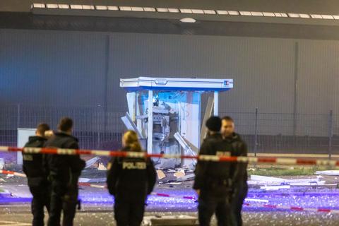 Auf dem Continental-Gelände in Babenhausen wurde in der Nacht zum Donnerstag ein Geldautomat gesprengt. Foto: 5vison.media