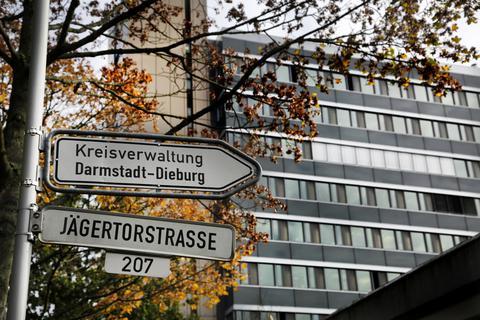 In der Kreisverwaltung Darmstadt-Dieburg wird am Montag das zehnjährige Bestehen des Projekts Zukunft im Blick (ZiB) gefeiert. Archivfoto: André Hirtz