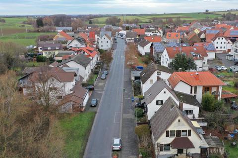 Die Schützenstraße im Otzberger Ortsteil Nieder-Klingen wird noch in diesem Jahr zur Großbaustelle. © Archivfoto: Klaus Holdefehr