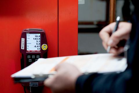Die Preissteigerungen bei Gas und Strom könnten durch die Kreisschulen nächstes Jahr zu einem Mehr von 10 Millionen Euro an Energiekosten führen. Archivfoto: dpa