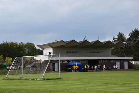 Die Sanierung des Ludwig-Wedel-Stadions ist ein wichtiger Aspekt im Sportstättenkonzept für Groß-Umstadt. Foto: Dorothee Dorschel