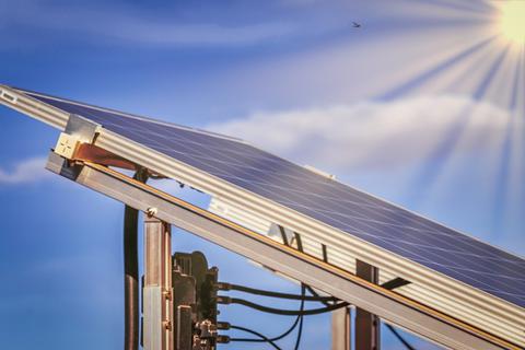Auch in Münster sollen bald Steckermodul-Solaranlagen für Privathaushalte angeschafft werden.