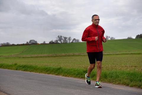 Marathonmann Jörg Drechsler läuft wieder: Nach einer schweren Operation hat sich der Habitzheimer zurück ins Leben und seinen Lieblingssport gekämpft.	Foto: Ursula Friedrich