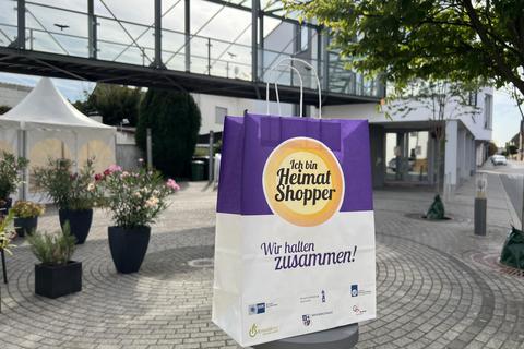 Am 24. September geht es mit dem „Heimat shoppen“ auf dem Platz vor dem Bischofsheimer „Palazzo“ los. Foto: Gewerbeverein Bischofsheim