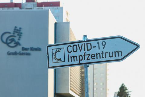 Der Aufbau des Impfzentrums gehörte zu den Herausforderungen, mit denen das Gesundheitsamt in Zeiten der Pandemie konfrontiert war.