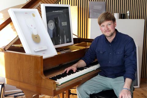 Der gebürtige Ginsheimer Michael Geldreich ist erfolgreicher Musikproduzent und hat jetzt ein weiteres Studio auf der Nonnenau eingerichtet Ulrich von Mengden